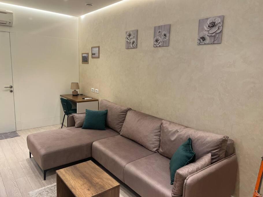 Ferienwohnung Rentapt Tirana Exterior foto